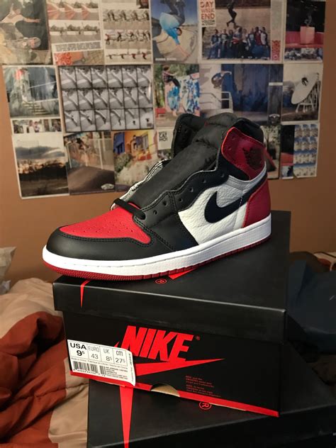 Nike Air Jordan Retro 1 BRED TOE sz 9.5 | KickxonDemand