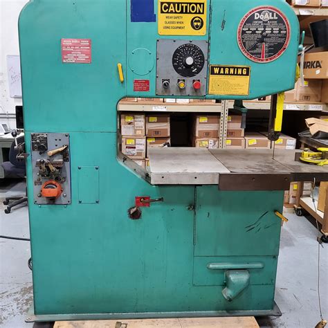 DOALL BANDSAW — Barbo Machinery & Supply