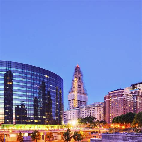 Downtown Hartford, Connecticut Skyline - Wallfrog Marketing Agency