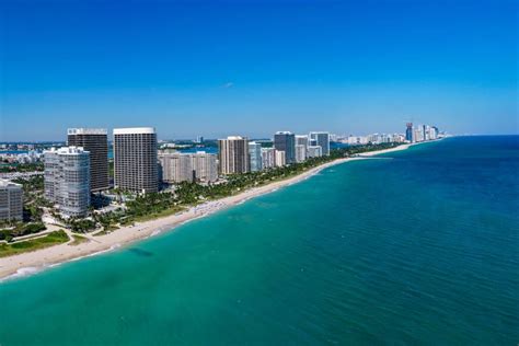 Bal Harbour map and guide to hotels near South Beach, Miami