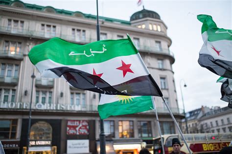 Free Syrian Army Flag Stock Photo - Download Image Now - Revolution ...