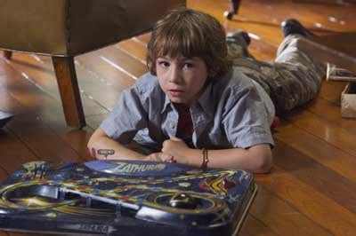 Zathura review (2005) Jonah Bobo - Qwipster's Movie Reviews