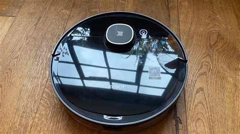 Review: Ecovacs' Deebot Ozmo 920 - Tech Advisor