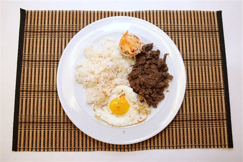 A Traditional Filipino Breakfast (Tapsilog) | Recipe | Filipino breakfast, Tapsilog, Wine recipes