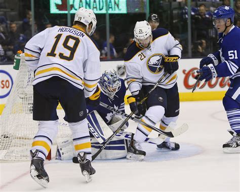 USP NHL: BUFFALO SABRES AT TORONTO MAPLE LEAFS S HKN CAN ON | For The Win