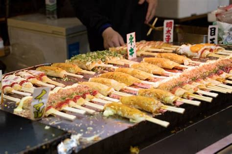 Kyoto Street Food Markets: Where to Find Japanese Snacks and Sweets | Japan Cheapo