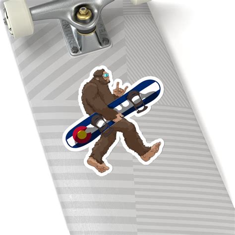 Colorado Flag Snowboarding Bigfoot for Snowboarders Kiss-cut - Etsy UK