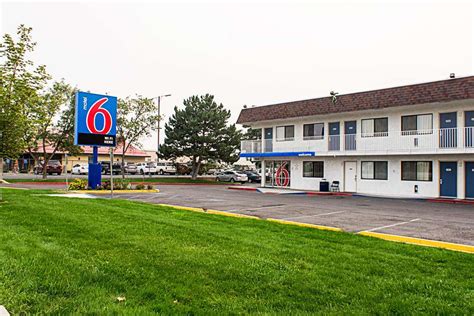 Motel 6 Kalispell | Budget Accommodation Deals and Offers Book Now!