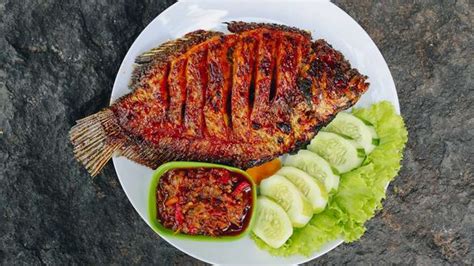 4 Resep Ikan Bakar Enak yang Mudah Dibuat, Bisa Pakai Teflon!