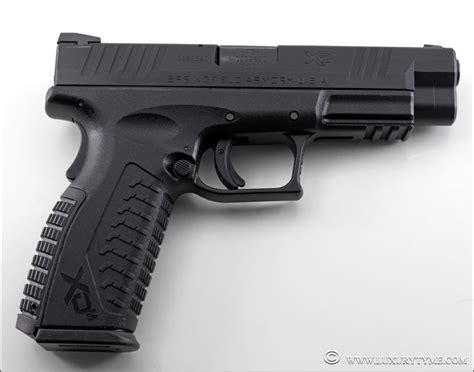 Review of the Springfield Armory XD(m) 4.5 9mm | ThruMyLens