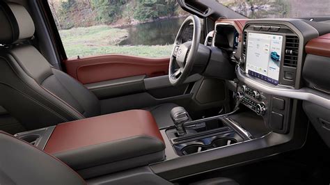 2024 Ford F150 Lariat Interior - Pier Ulrica