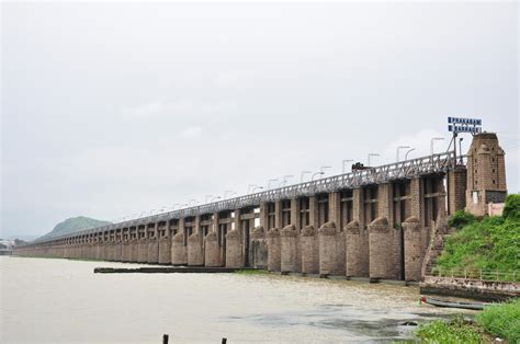 Prakasam Barrage (Vijayawada, 1957) | Structurae