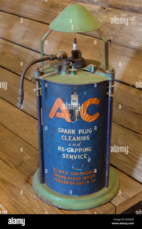 Old AC Spark Plug Cleaner from the1920's along Route 66, full service ...