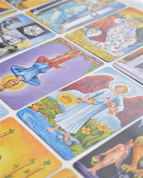 Todos los Significados de las Cartas del Tarot: una lista clara y fácil - La Buena Señal