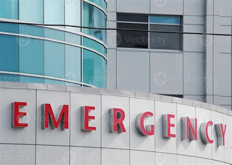 Close up of red emergency sign on hospital building 986764 Stock Photo ...