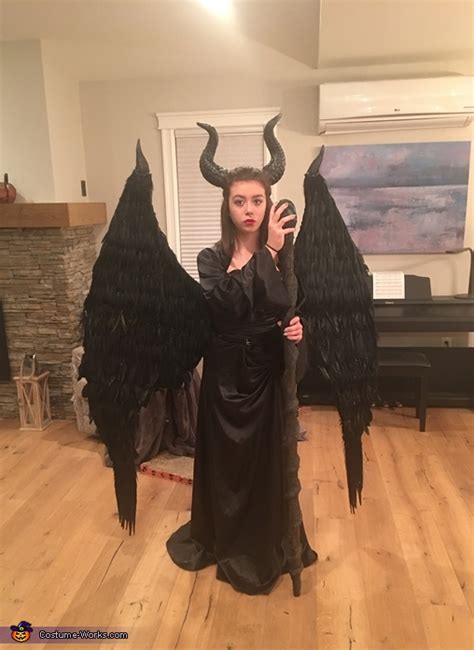 Homemade Maleficent Costume | Mind Blowing DIY Costumes