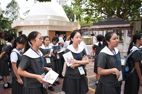 Tzu Chi Senior High School Brickfields Outing – Kuen Cheng High School