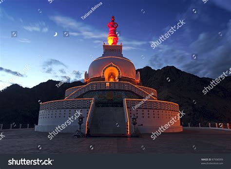 A Shanti Stupa In Night Time. Leh, Ladakh, India Stock Photo 87508309 ...