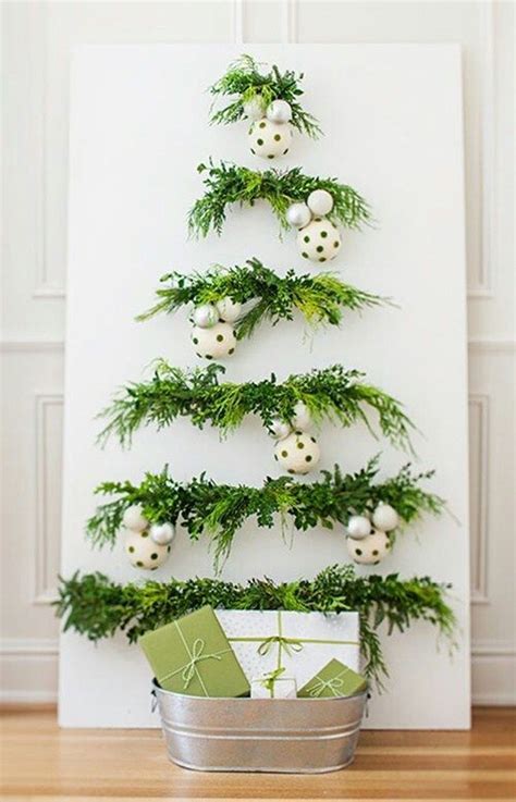 Space Saving Christmas Tree Ideas Suitable For Small Rooms 11 | Diy christmas tree, Christmas ...