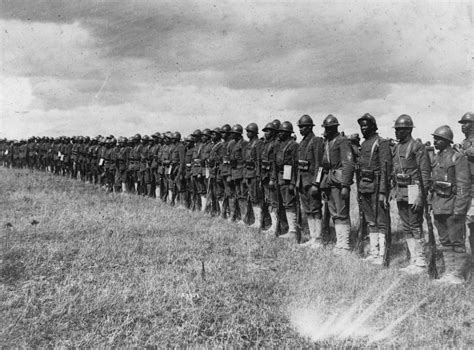 The Harlem Hellfighters: African American Fighters in French Uniforms