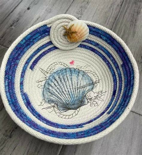 Pin by Bunni Olson on Rope Crafts | Coiled fabric basket, Coiled fabric bowl, Rope crafts