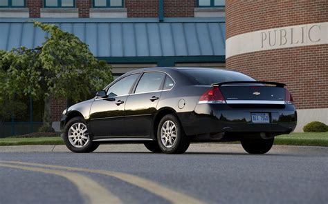 2011 Chevrolet Impala, Combination of Fuel Efficiency and Standard ...