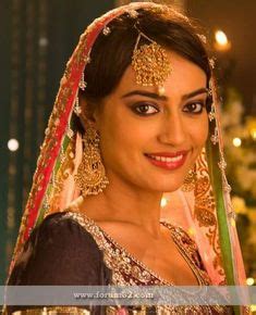 Surbhi Jyoti as Zoya Khan in Hindi TV Serial Qubool Hai Wallpapers | TV ...