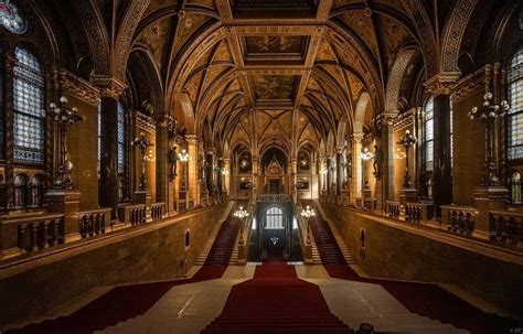 Interior of the Hungarian Parliament Building : MostBeautiful