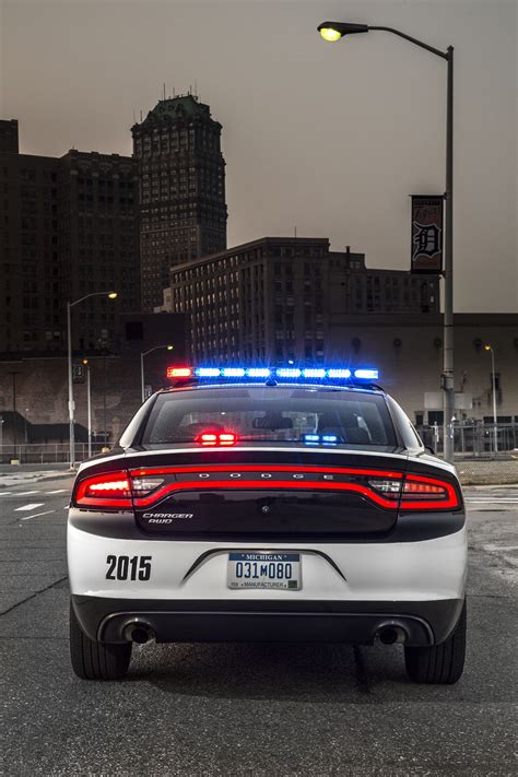 Dodge Charger Pursuit : la voiture de police ultime?