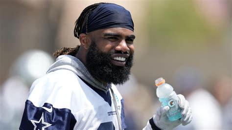 Ezekiel Elliott Contract Details Reveal Great Deal For Patriots