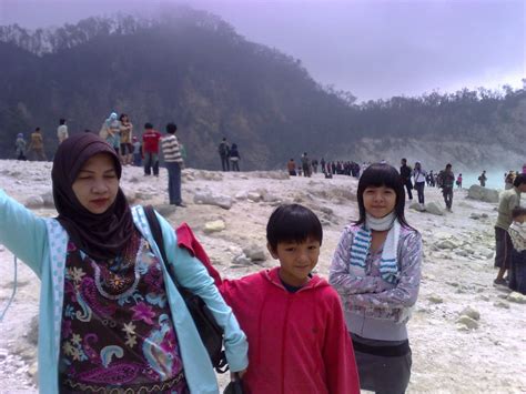 AMAZING INDONESIA: KAWAH PUTIH