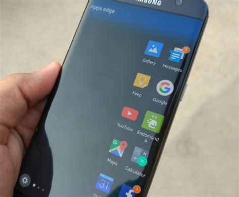 Samsung Galaxy S7 edge Reviewed: One of the Best Android Smartphones ...