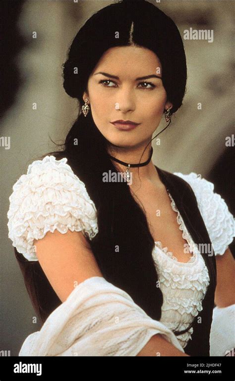 CATHERINE ZETA-JONES, THE MASK OF ZORRO, 1998 Stock Photo - Alamy