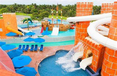 10 Best Cancun All Inclusive Family Resorts with Water Parks (2024)