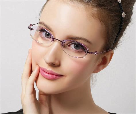 #eyeglasses# women model effect | Eyeglasses for women, Womens glasses ...