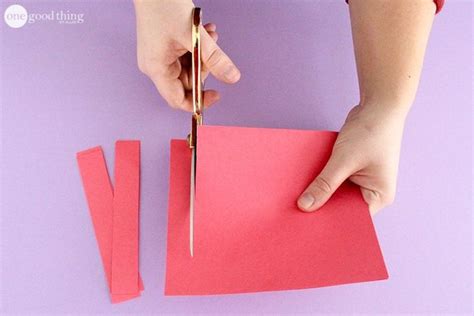 How To Make Easy Paper Heart Chains For Valentine's Day