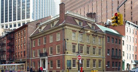 Dine At Fraunces Tavern: The Oldest Restaurant In NYC