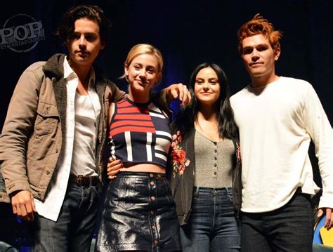 Betty & Jughead, The gorgeous Riverdale Core Four! Squad goals