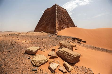 The Forgotten Pyramids of Meroë - The Atlantic