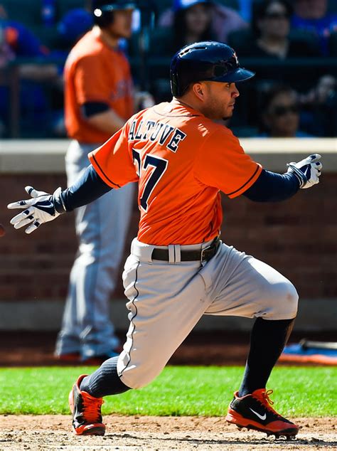 Jose Altuve Wins Batting Title on the Field - The New York Times