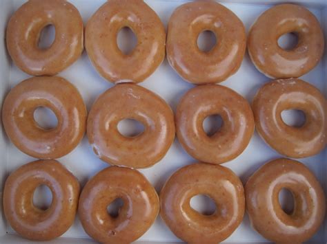 File:Krispy Kreme glazed donuts 2.JPG - Wikimedia Commons