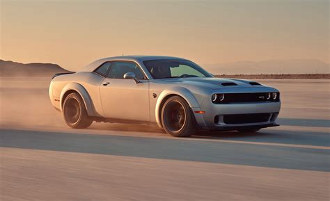 2019 Dodge Challenger SRT / SRT Hellcat Reviews | Dodge Challenger SRT / SRT Hellcat Price ...