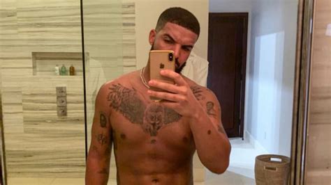 Drake's Tattoos - Tattooino