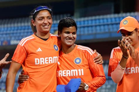 Harmanpreet Kaur To Lead Hayley, Athapaththu In Women’s T20I Team Of The Year 2023, Here’s ...