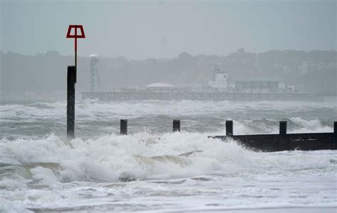 Storm Isha maps show where amber weather warnings will hit UK hardest