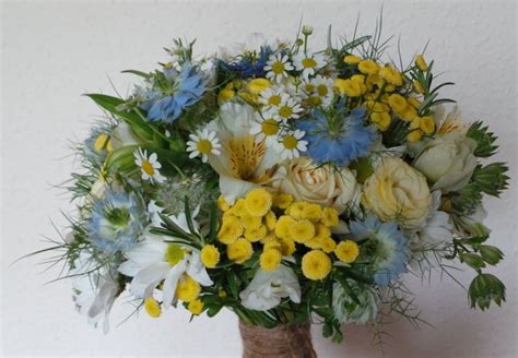 Bridal bouquet of Love in the Mist, Lisianthus, Tanacetum, Alstromeria ...