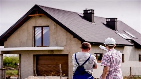 Understanding the Role of a Custom House Builder in the Construction Process - avinon-medic