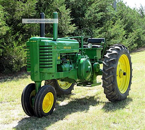 1951 Vintage Antique John Deere G, Good Running Restored Tractor.