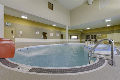 Days & Inn Suites | Commercial Pool Project | Winnipeg