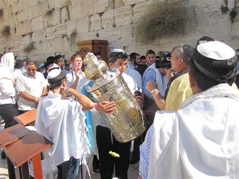 Yeshua Jerusalem Israel: Bar mitzvah at the Western Wall Jerusalem